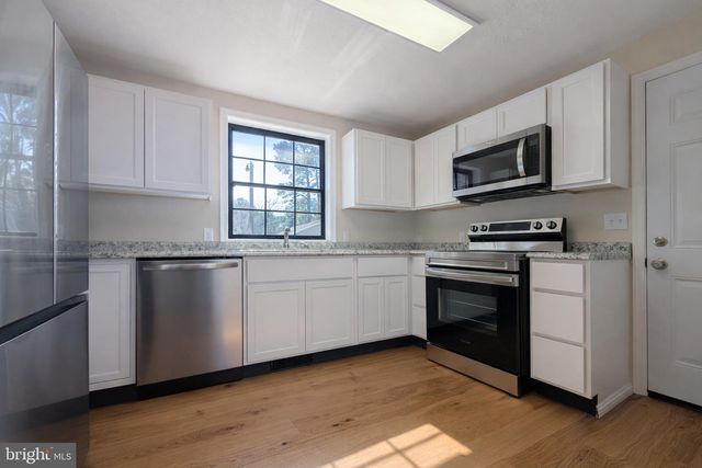 6750 EDWARDS AVE, Salisbury, MD 21804