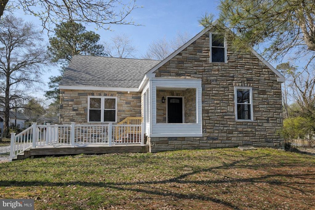 6750 EDWARDS AVE, Salisbury, MD 21804