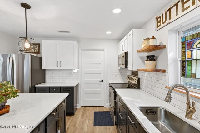 155 KINGFISH Avenue, Palatka, FL 32177