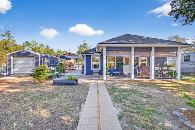 155 KINGFISH Avenue, Palatka, FL 32177