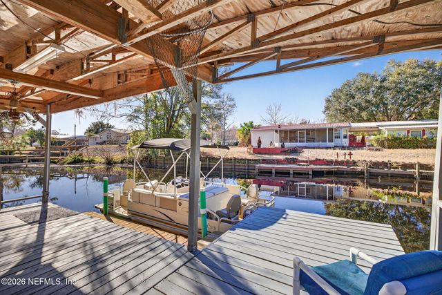 155 KINGFISH Avenue, Palatka, FL 32177