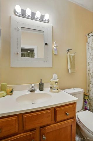 1124 Holly Avenue, Dayton, OH 45410