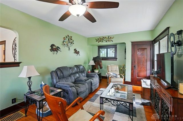 1124 Holly Avenue, Dayton, OH 45410