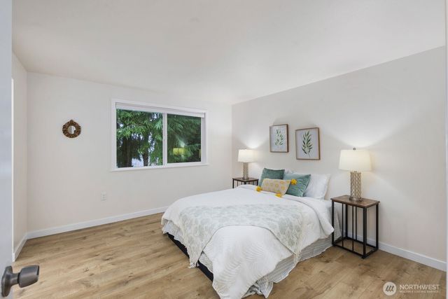 15132 SE 48th Drive, Bellevue, WA 98006