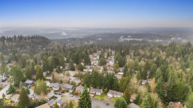 15132 SE 48th Drive, Bellevue, WA 98006