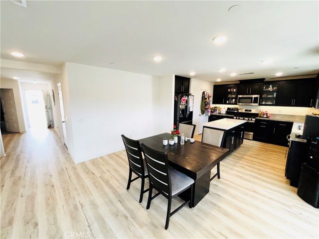 32770 Shorecrest, Lake Elsinore, CA 92530