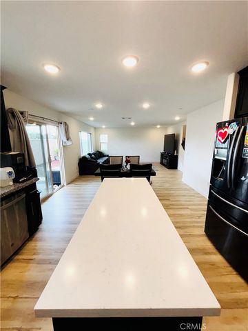 32770 Shorecrest, Lake Elsinore, CA 92530