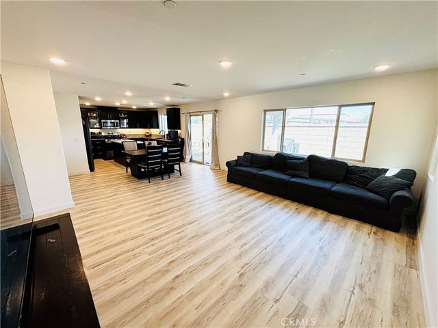 32770 Shorecrest, Lake Elsinore, CA 92530