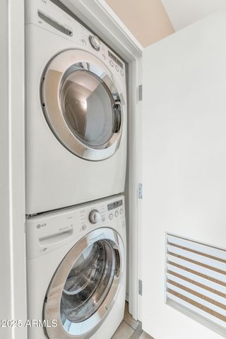 4808 N 24TH Street 522, Phoenix, AZ 85016