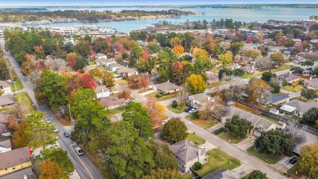 256 Indian Falls S, Conroe, TX 77316