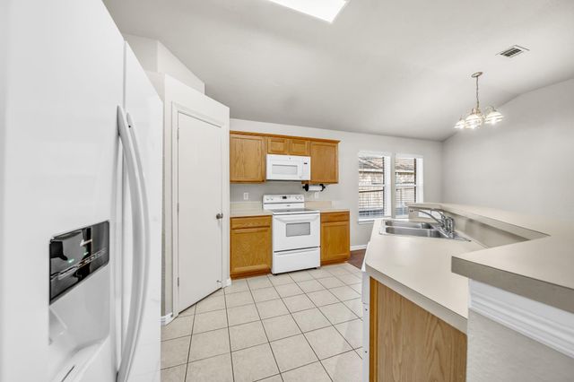 256 Indian Falls S, Conroe, TX 77316