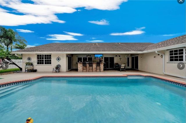 14750 SW 152nd Court, Miami, FL 33196