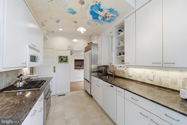 6411 33RD ST NW, Washington, DC 20015