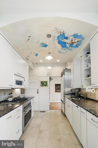6411 33RD ST NW, Washington, DC 20015
