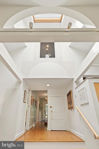 6411 33RD ST NW, Washington, DC 20015