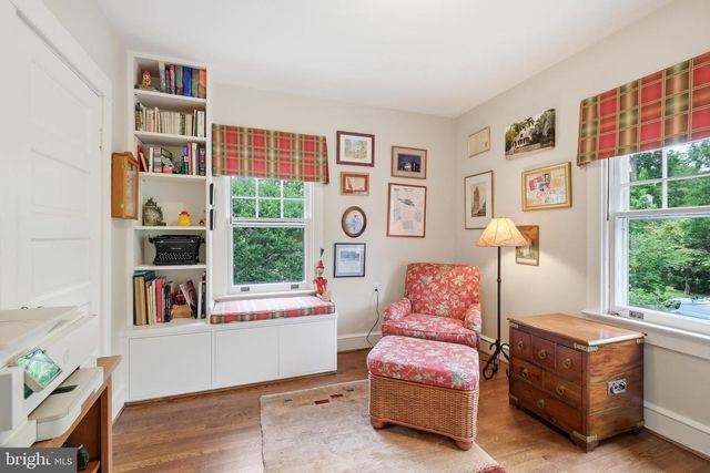 6411 33RD ST NW, Washington, DC 20015