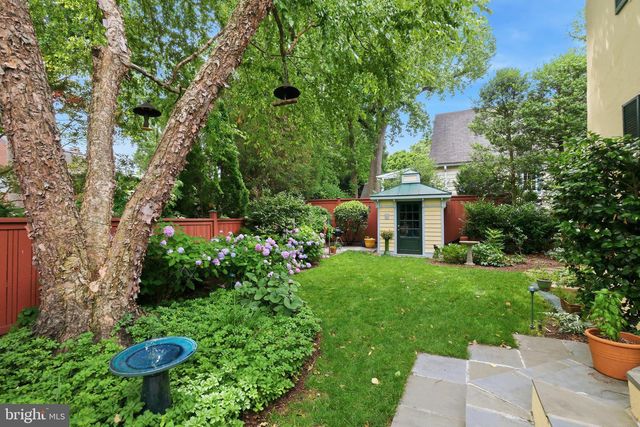 6411 33RD ST NW, Washington, DC 20015