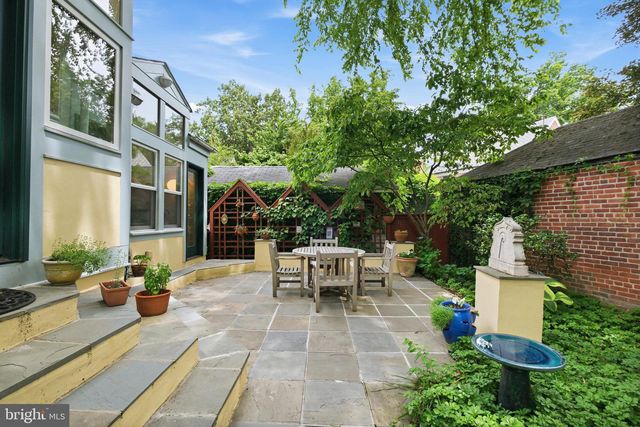 6411 33RD ST NW, Washington, DC 20015