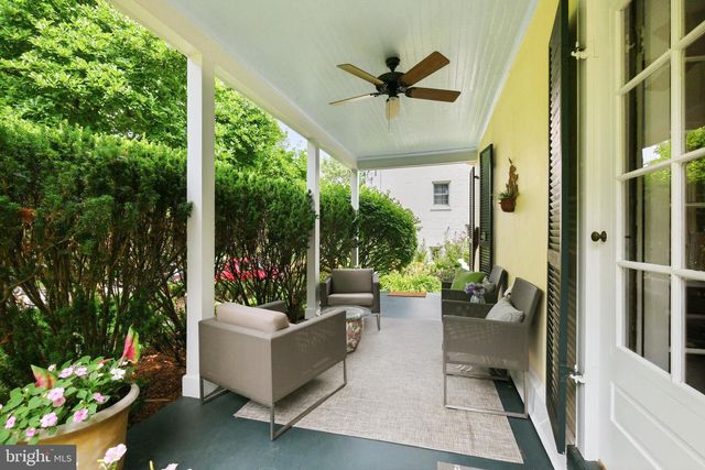 6411 33RD ST NW, Washington, DC 20015