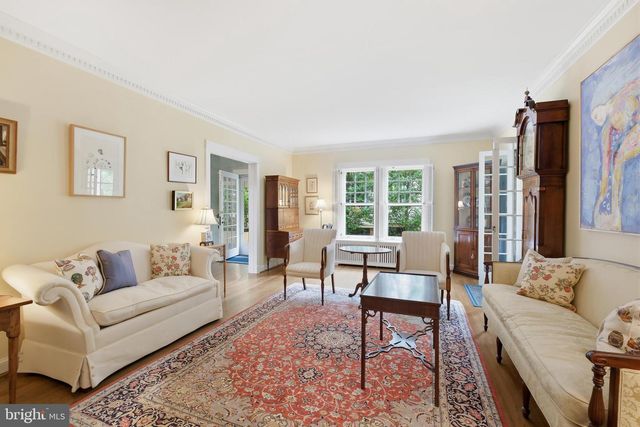 6411 33RD ST NW, Washington, DC 20015