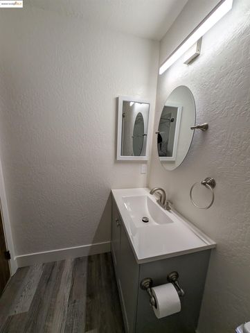 1457 N Camino Alto 214, Vallejo, CA 94589