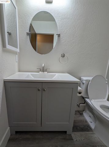 1457 N Camino Alto 214, Vallejo, CA 94589