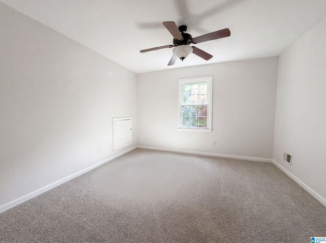 1900 STONE BROOK LANE, Birmingham, AL 35242