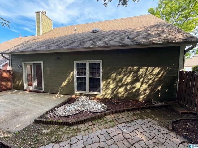 1900 STONE BROOK LANE, Birmingham, AL 35242
