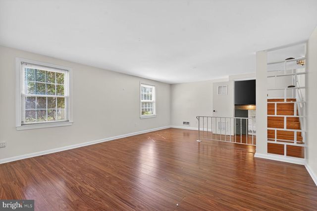 4201 DUNNEL LN, Kensington, MD 20895