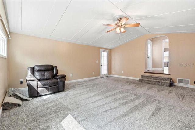 624 AVENUE A NE, Winter Haven, FL 33881