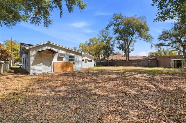 624 AVENUE A NE, Winter Haven, FL 33881