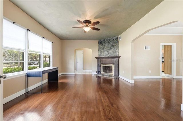 624 AVENUE A NE, Winter Haven, FL 33881