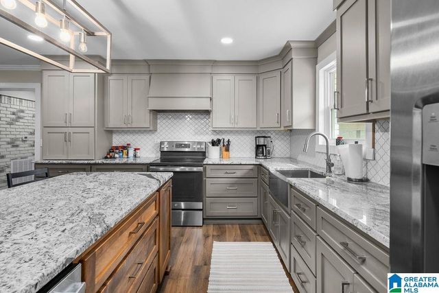 766 N SKYLINE DRIVE, Jasper, AL 35503