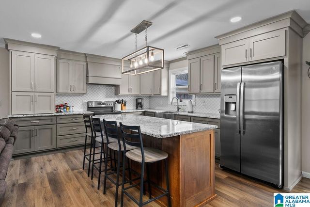 766 N SKYLINE DRIVE, Jasper, AL 35503