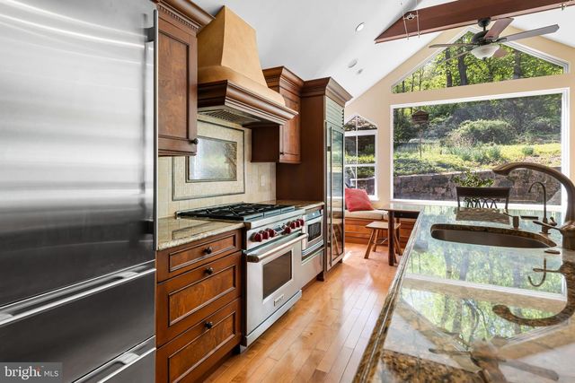 904 ANDORRA RD, Lafayette Hill, PA 19444