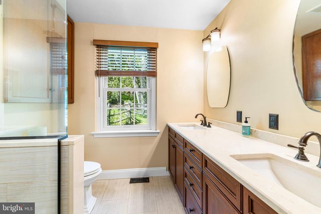 904 ANDORRA RD, Lafayette Hill, PA 19444