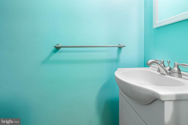 904 ANDORRA RD, Lafayette Hill, PA 19444