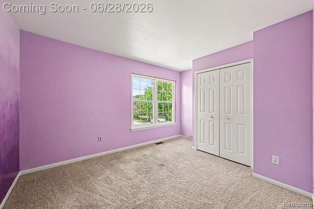 6835 Maplelawn Drive, Ypsilanti, MI 48197