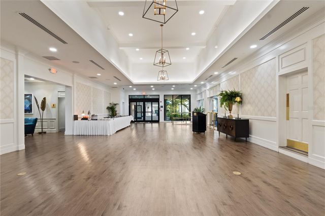 1 N CAYMAN ISLES BOULEVARD, Englewood, FL 34223