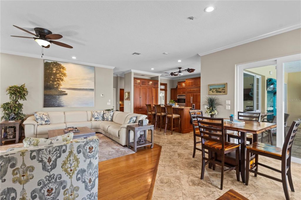 Image 37 of property listing at 1 N CAYMAN ISLES BOULEVARD, Englewood, FL 34223
