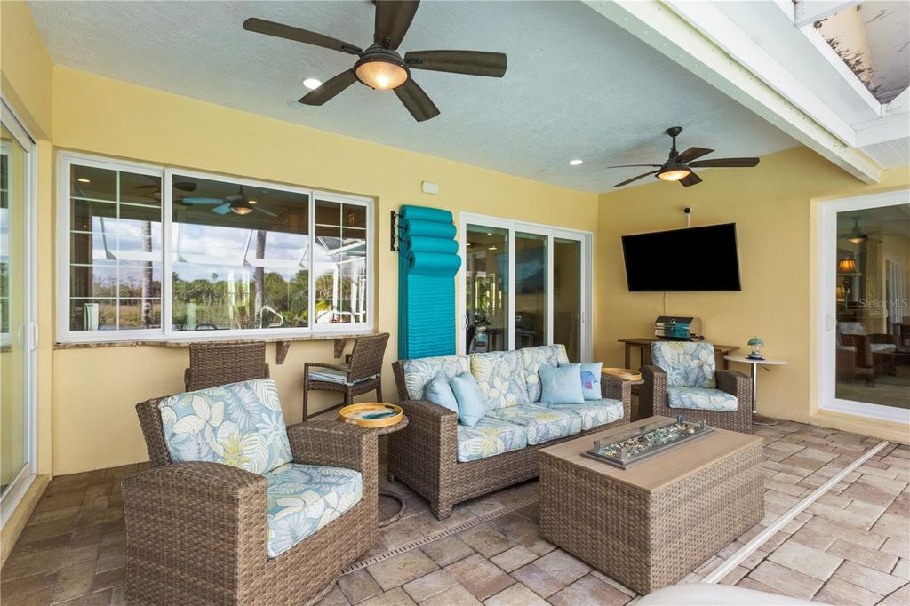 Image 49 of property listing at 1 N CAYMAN ISLES BOULEVARD, Englewood, FL 34223