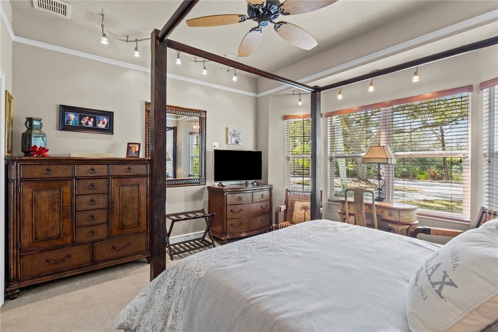 Image 51 of property listing at 1 N CAYMAN ISLES BOULEVARD, Englewood, FL 34223