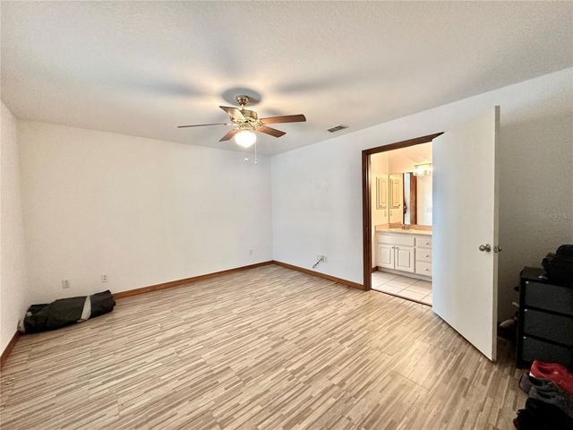 12051 SE 84TH AVENUE, Belleview, FL 34420