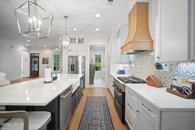 540 Sams Point Road, Beaufort, SC 29907