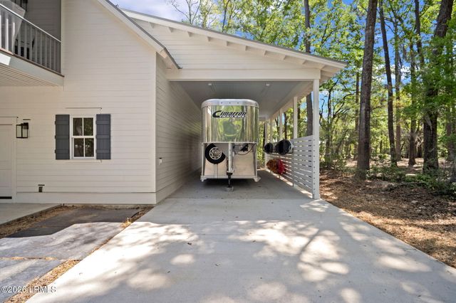 540 Sams Point Road, Beaufort, SC 29907