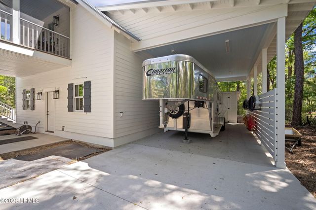540 Sams Point Road, Beaufort, SC 29907
