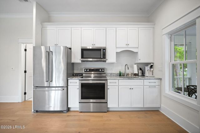 540 Sams Point Road, Beaufort, SC 29907