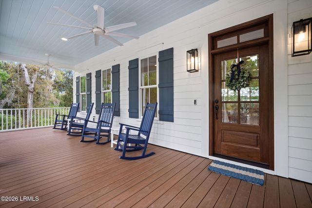 540 Sams Point Road, Beaufort, SC 29907