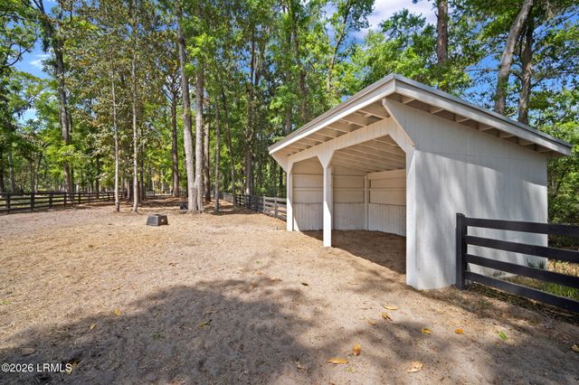 540 Sams Point Road, Beaufort, SC 29907