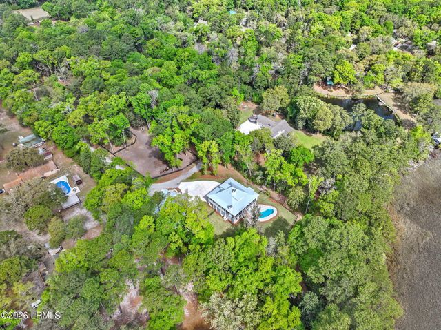540 Sams Point Road, Beaufort, SC 29907